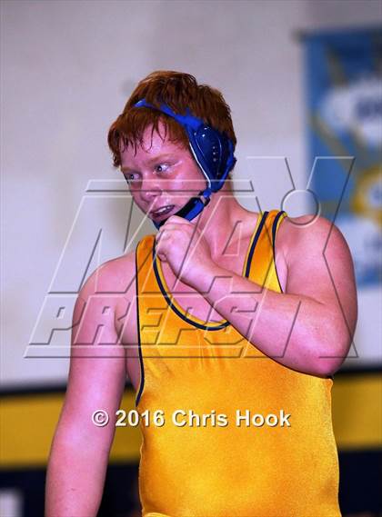 Thumbnail 1 in Flowing Wells Invitational photogallery.