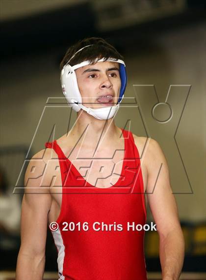 Thumbnail 1 in Flowing Wells Invitational photogallery.