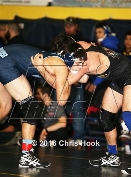 Thumbnail 2 in Flowing Wells Invitational photogallery.