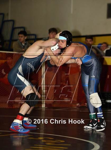 Thumbnail 2 in Flowing Wells Invitational photogallery.