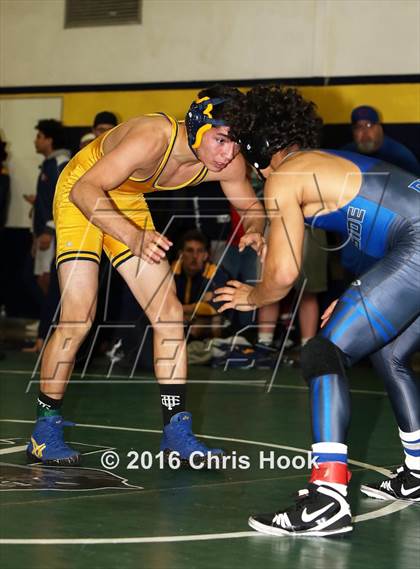 Thumbnail 3 in Flowing Wells Invitational photogallery.