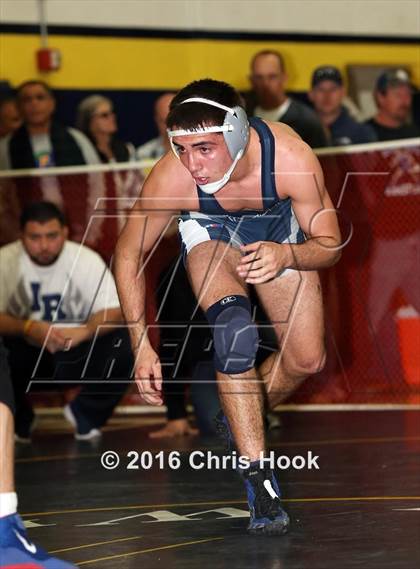 Thumbnail 2 in Flowing Wells Invitational photogallery.
