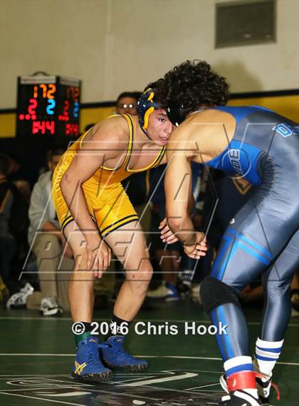 Thumbnail 3 in Flowing Wells Invitational photogallery.