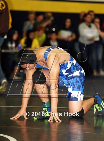 Thumbnail 1 in Flowing Wells Invitational photogallery.