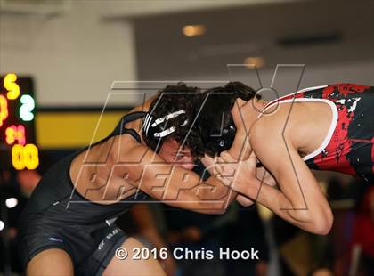 Thumbnail 1 in Flowing Wells Invitational photogallery.