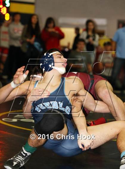 Thumbnail 2 in Flowing Wells Invitational photogallery.