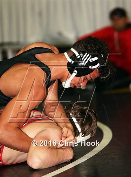 Thumbnail 3 in Flowing Wells Invitational photogallery.