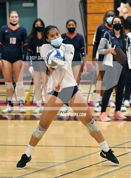 Thumbnail 2 in Cosumnes Oaks vs. Oak Ridge (CIF SJS D1 Final) photogallery.