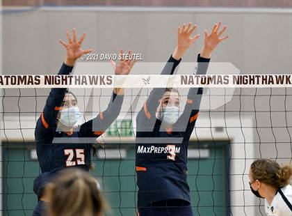 Thumbnail 2 in Cosumnes Oaks vs. Oak Ridge (CIF SJS D1 Final) photogallery.