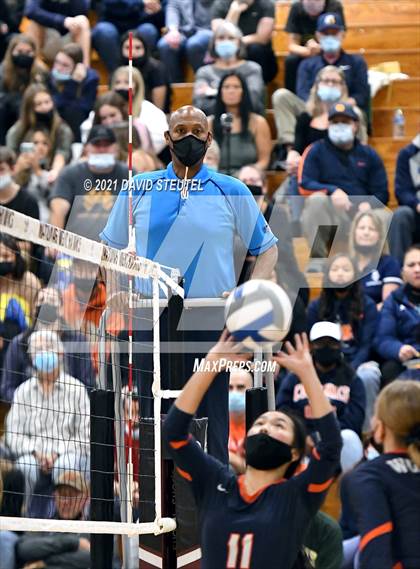 Thumbnail 1 in Cosumnes Oaks vs. Oak Ridge (CIF SJS D1 Final) photogallery.