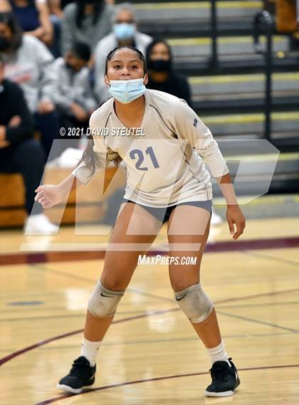 Thumbnail 1 in Cosumnes Oaks vs. Oak Ridge (CIF SJS D1 Final) photogallery.