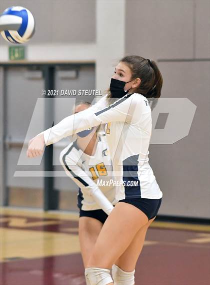 Thumbnail 1 in Cosumnes Oaks vs. Oak Ridge (CIF SJS D1 Final) photogallery.