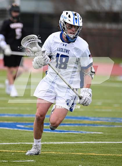 Thumbnail 2 in Daniel Hand @ Fairfield Ludlowe photogallery.