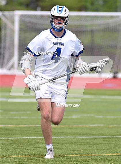 Thumbnail 2 in Daniel Hand @ Fairfield Ludlowe photogallery.