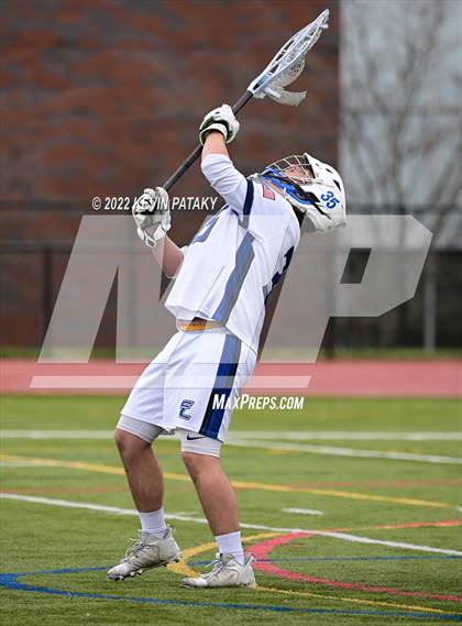 Thumbnail 2 in Daniel Hand @ Fairfield Ludlowe photogallery.