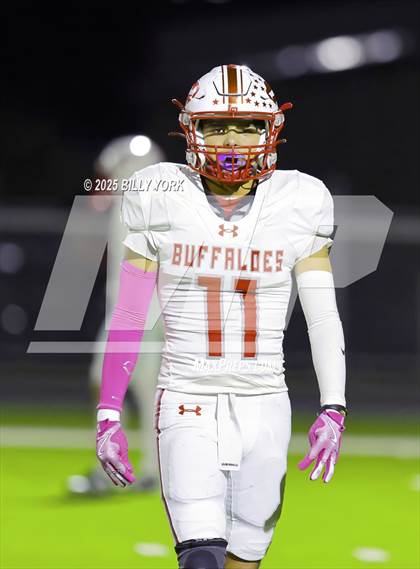 Thumbnail 1 in Grand Saline vs Lone Oak photogallery.