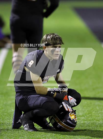 Thumbnail 3 in Grand Saline vs Lone Oak photogallery.