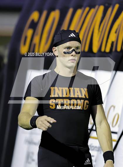 Thumbnail 2 in Grand Saline vs Lone Oak photogallery.