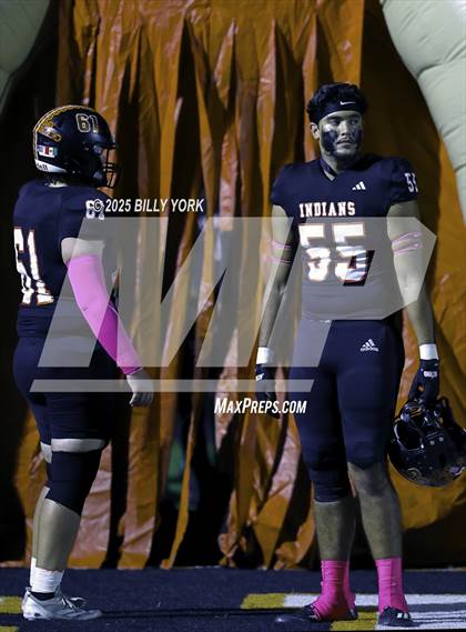 Thumbnail 2 in Grand Saline vs Lone Oak photogallery.