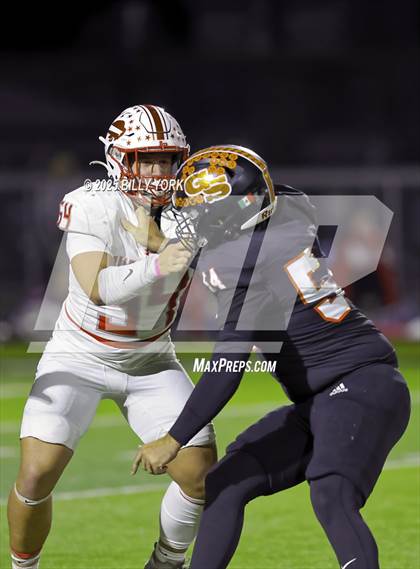 Thumbnail 3 in Grand Saline vs Lone Oak photogallery.