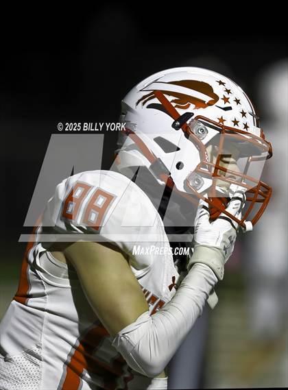 Thumbnail 3 in Grand Saline vs Lone Oak photogallery.