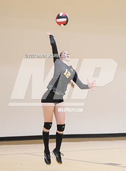 Thumbnail 1 in McClintock vs. Arizona Lutheran Academy (EPIC Tournament Chandler Prep Invite)  photogallery.