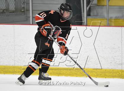 Thumbnail 1 in Watertown/Pomperaug @ North Haven photogallery.