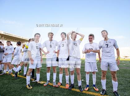 Thumbnail 3 in Quaker Valley vs. Lancaster Mennonite (PIAA Class 2A Final) photogallery.