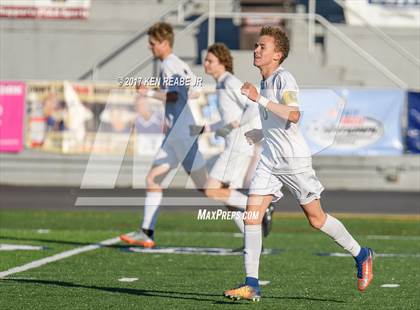 Thumbnail 3 in Quaker Valley vs. Lancaster Mennonite (PIAA Class 2A Final) photogallery.
