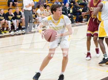 Thumbnail 2 in Temecula Valley vs. Cantwell-Sacred Heart photogallery.