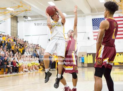 Thumbnail 3 in Temecula Valley vs. Cantwell-Sacred Heart photogallery.