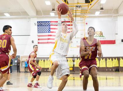 Thumbnail 2 in Temecula Valley vs. Cantwell-Sacred Heart photogallery.