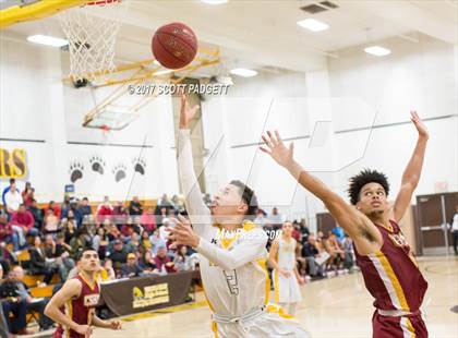 Thumbnail 2 in Temecula Valley vs. Cantwell-Sacred Heart photogallery.