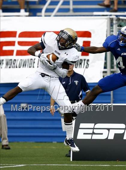 Thumbnail 2 in Our Lady of Good Counsel @ St. Xavier (Skyline Crosstown Showdown) photogallery.