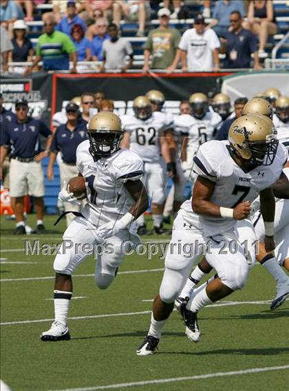 Thumbnail 2 in Our Lady of Good Counsel @ St. Xavier (Skyline Crosstown Showdown) photogallery.