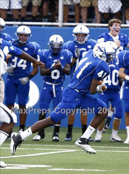 Thumbnail 1 in Our Lady of Good Counsel @ St. Xavier (Skyline Crosstown Showdown) photogallery.