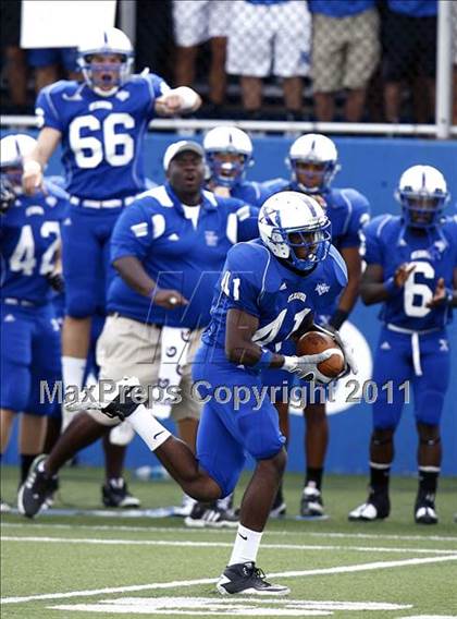 Thumbnail 3 in Our Lady of Good Counsel @ St. Xavier (Skyline Crosstown Showdown) photogallery.