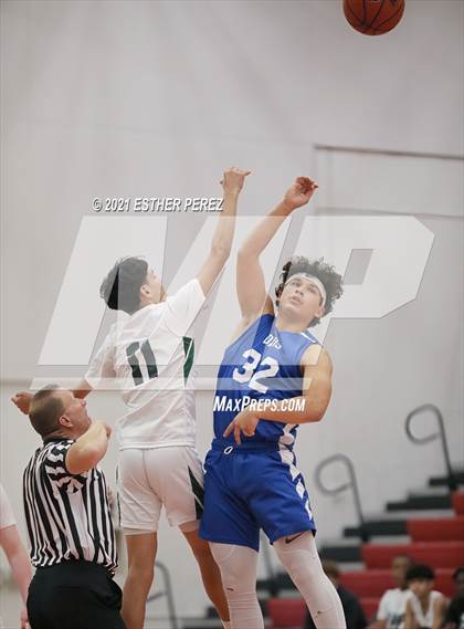 Thumbnail 1 in St. Mary's vs. Davis photogallery.
