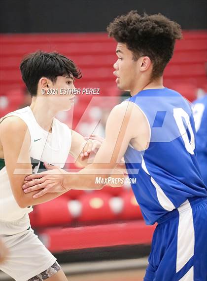 Thumbnail 3 in St. Mary's vs. Davis photogallery.