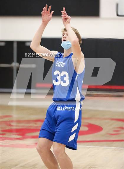 Thumbnail 2 in St. Mary's vs. Davis photogallery.
