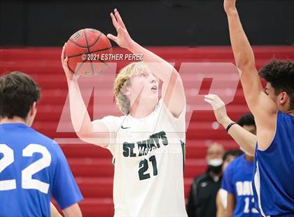 Thumbnail 2 in St. Mary's vs. Davis photogallery.