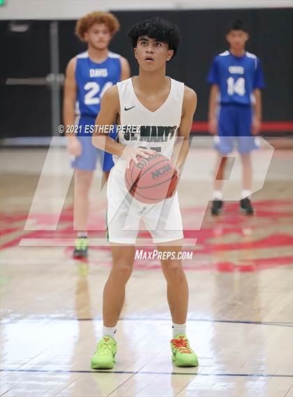 Thumbnail 2 in St. Mary's vs. Davis photogallery.