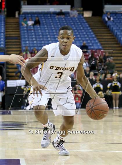 Thumbnail 3 in Bishop O'Dowd vs Modesto Christian (CIF NorCal Regional Open Division Final) photogallery.