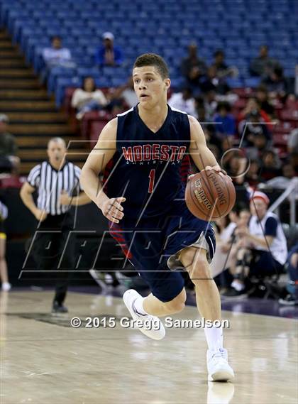 Thumbnail 2 in Bishop O'Dowd vs Modesto Christian (CIF NorCal Regional Open Division Final) photogallery.