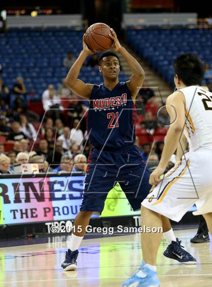 Thumbnail 3 in Bishop O'Dowd vs Modesto Christian (CIF NorCal Regional Open Division Final) photogallery.