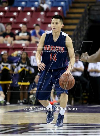 Thumbnail 3 in Bishop O'Dowd vs Modesto Christian (CIF NorCal Regional Open Division Final) photogallery.