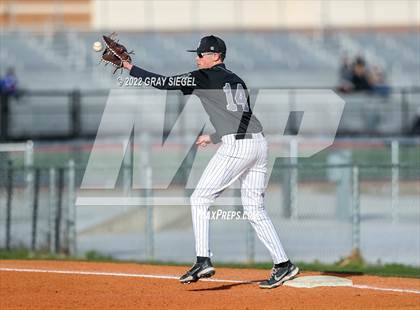 Thumbnail 1 in Norman North @ Deer Creek photogallery.
