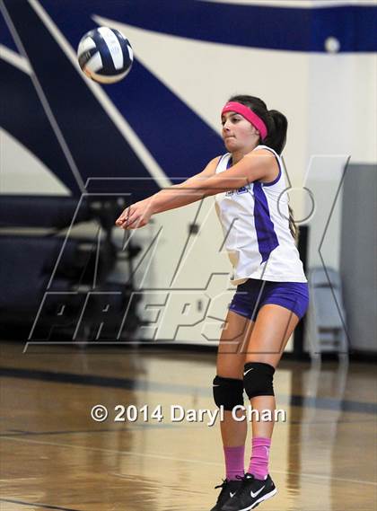 Thumbnail 1 in Mountain View @ Gabrielino photogallery.
