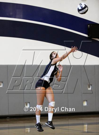 Thumbnail 3 in Mountain View @ Gabrielino photogallery.