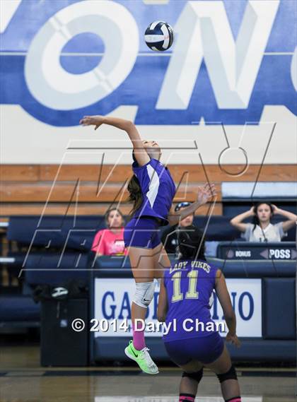 Thumbnail 1 in Mountain View @ Gabrielino photogallery.